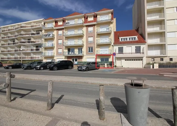 Annonce Professionnelle. En Rdc Face Mer, 2 Pour 4 A 6 Personnes * Hardelot-Plage